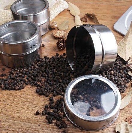 Visible stainless steel spice jar from Quietasty - High - quality SPICE ESSENTIALS